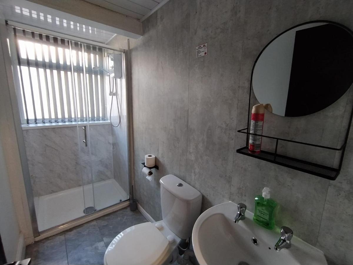Black Ocean Holiday Apartments 黑潭 外观 照片