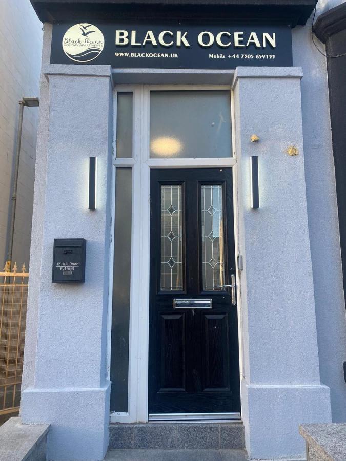Black Ocean Holiday Apartments 黑潭 外观 照片