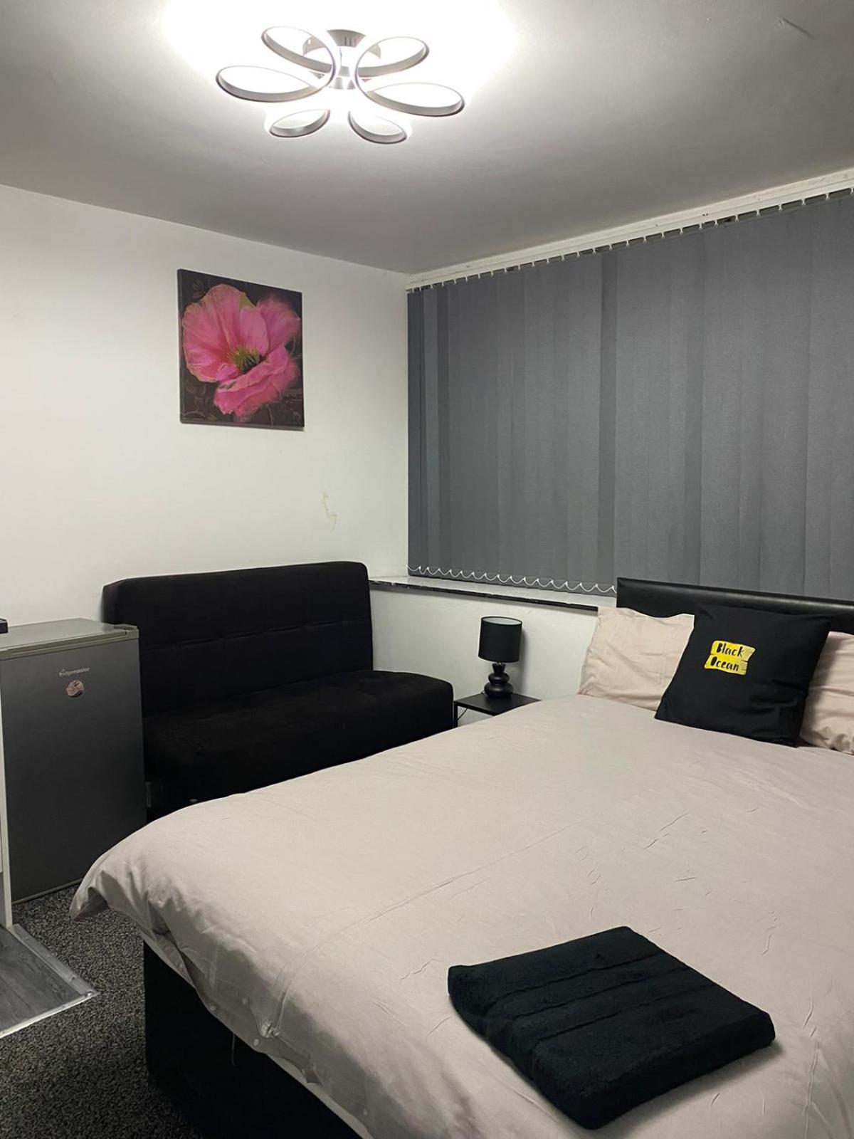 Black Ocean Holiday Apartments 黑潭 外观 照片