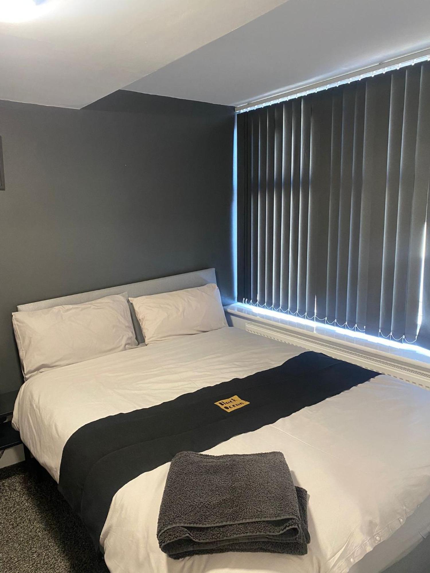 Black Ocean Holiday Apartments 黑潭 外观 照片