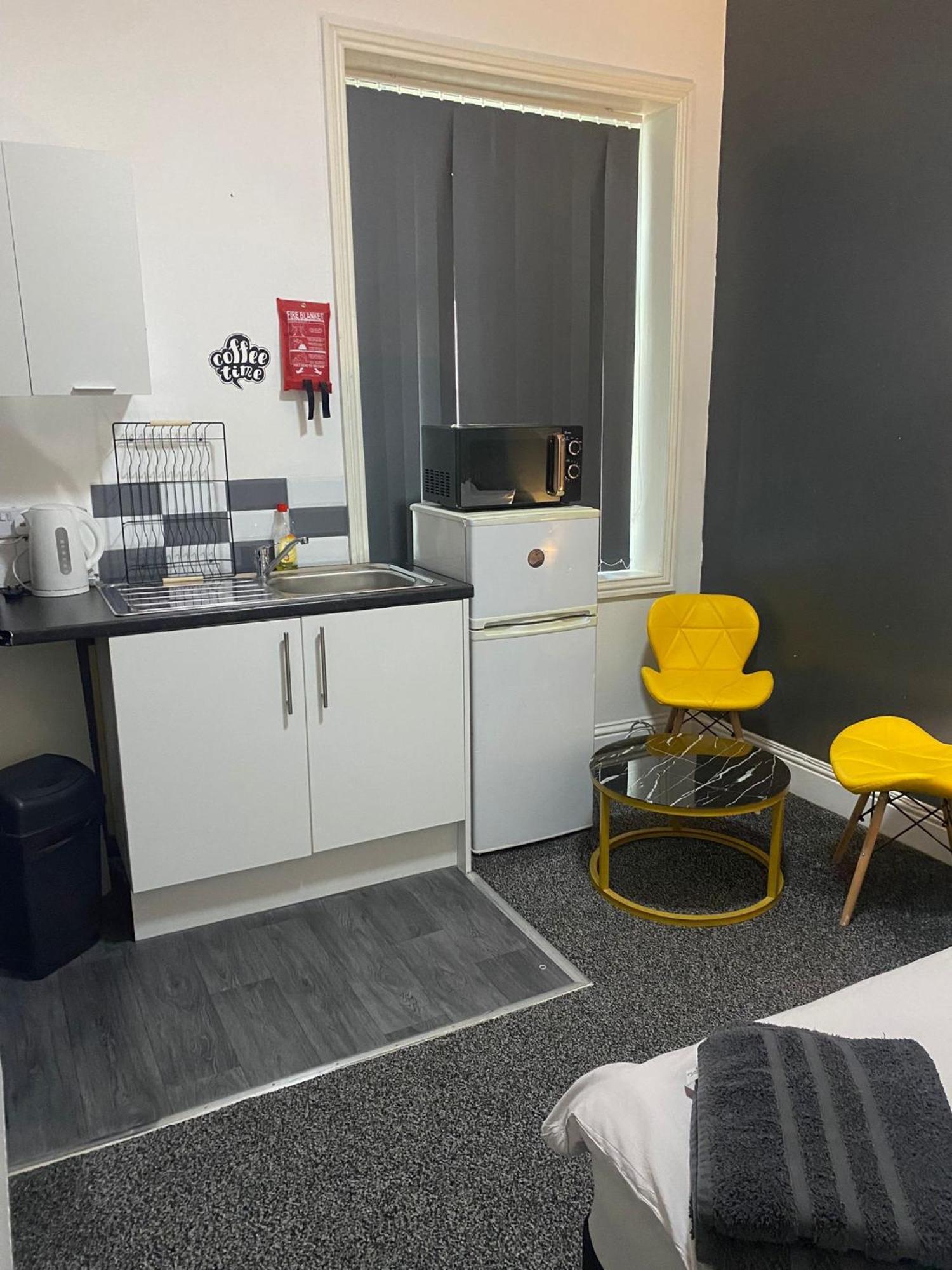 Black Ocean Holiday Apartments 黑潭 外观 照片
